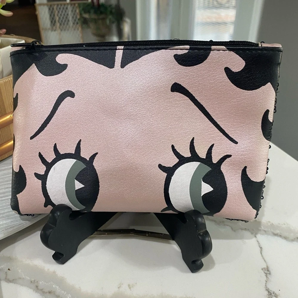 Betty Boop make up bag size 7.5x5